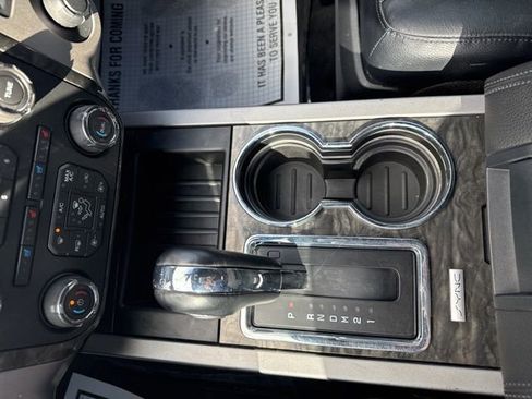 Used 2017 Ford Expedition EL Limited w/ Equipment Group 301A image 25