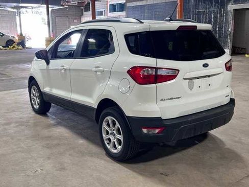 Used 2020 Ford EcoSport SE image 6