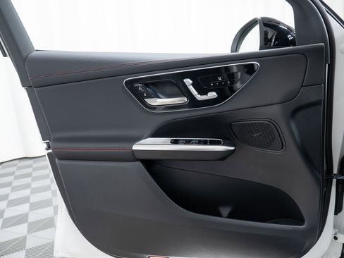 New 2026 Mercedes-Benz GLC 43 AMG 4MATIC image 11
