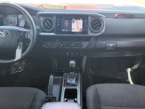Certified 2018 Toyota Tacoma TRD Sport w/ Technology Package RWD image 27