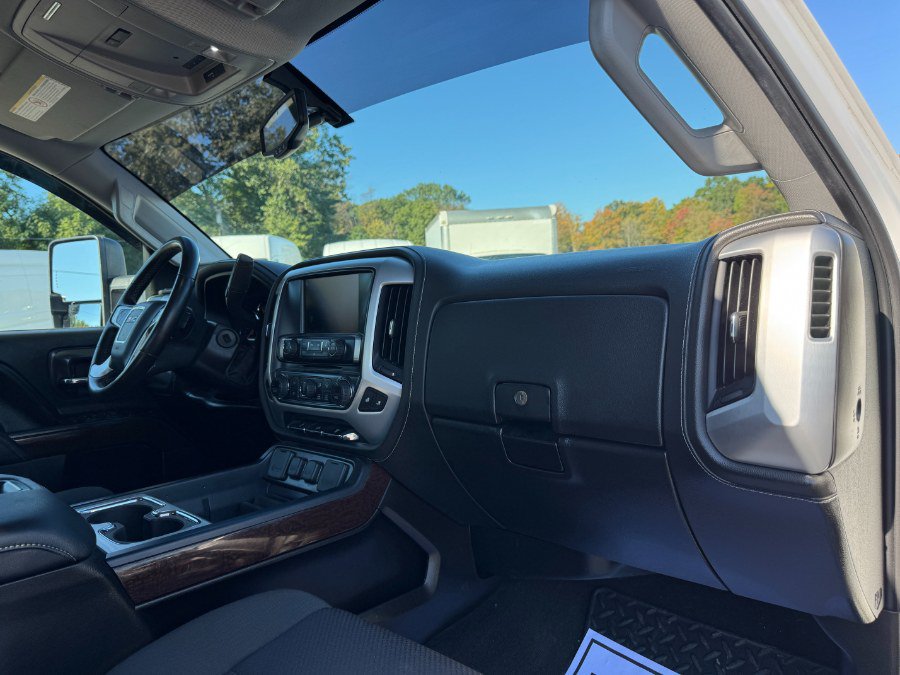 Used 2015 GMC Sierra 2500 SLE AWD/4WD image 19