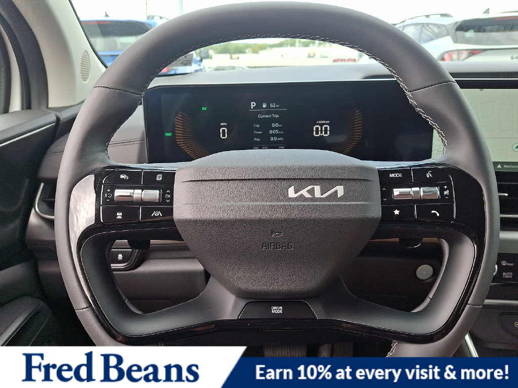 New 2027 Kia Carnival EX w/ Dark Edition Package FWD image 19