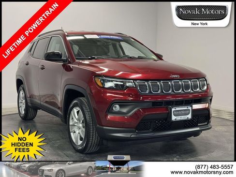 Used 2022 Jeep Compass Latitude w/ Convenience Group image 1