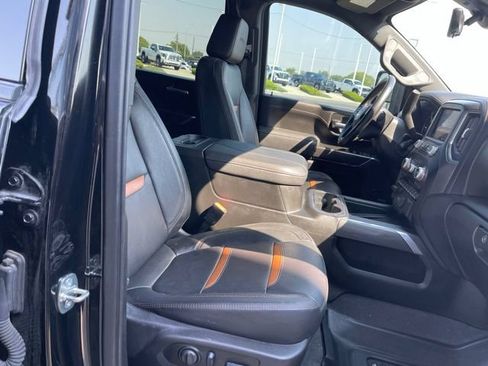 Used 2023 GMC Sierra 2500 AT4 w/ AT4 Premium Plus Package AWD/4WD image 21
