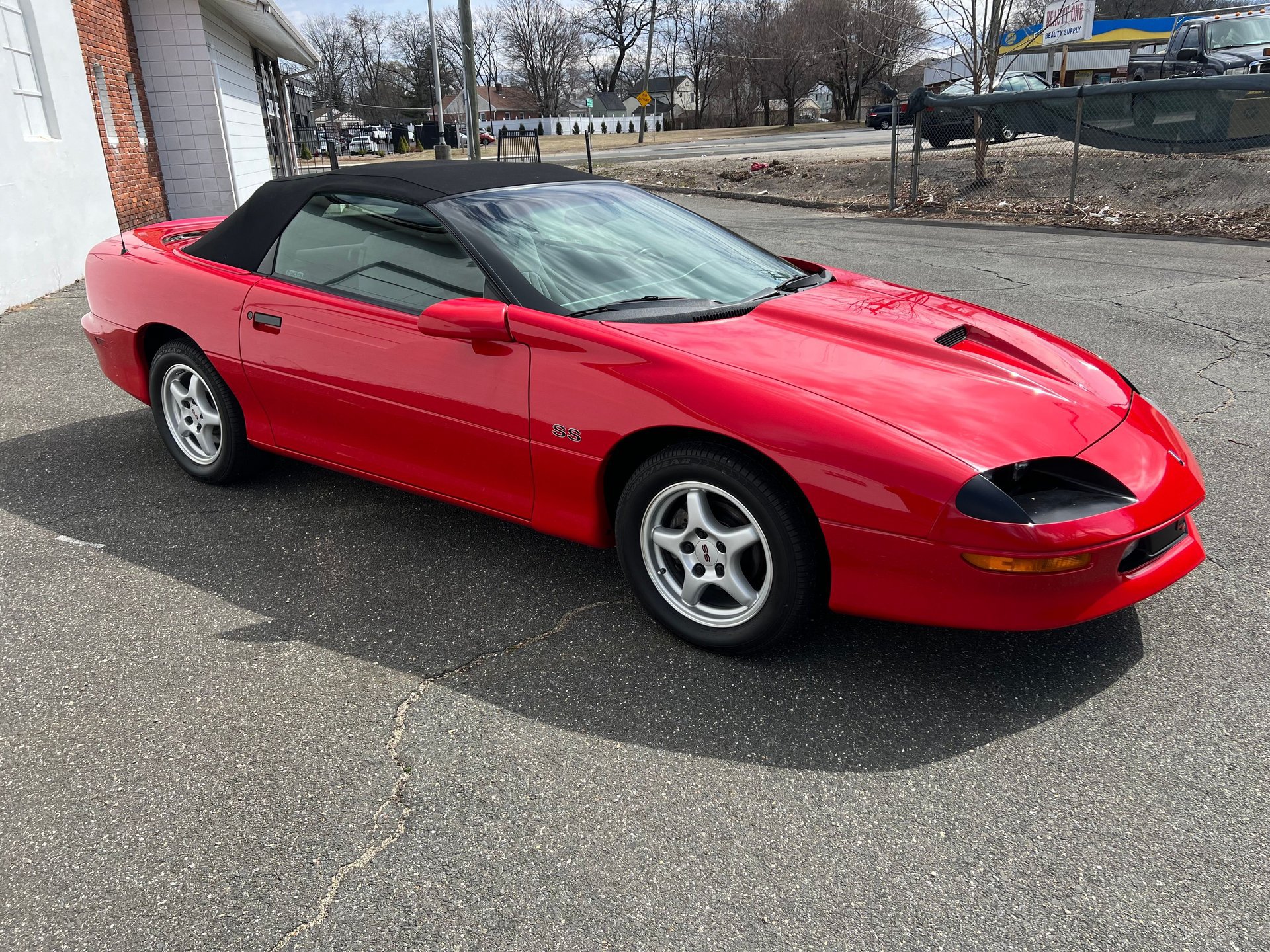 Used 1997 Chevrolet Camaro SS w/ SS Alteration Pkg RWD image 31