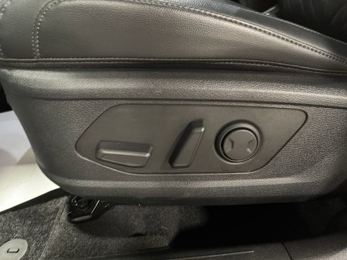 Used 2024 Kia Sportage X-Line w/ X-Line Premium Package image 11