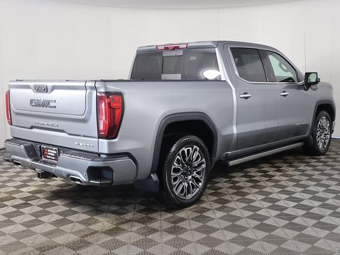 Used 2023 GMC Sierra 1500 Denali Ultimate image 12