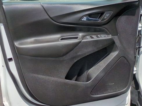 Used 2019 Chevrolet Equinox LT AWD/4WD image 26