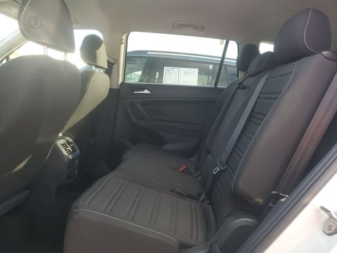 Used 2024 Volkswagen Tiguan S image 12