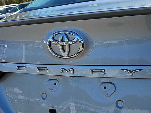 Used 2024 Toyota Camry SE FWD image 29