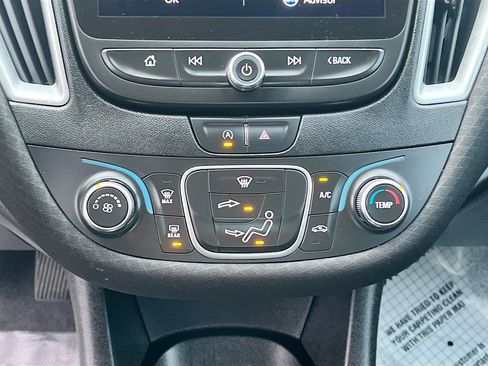 Used 2020 Chevrolet Malibu RS FWD image 16