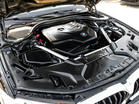 Used 2021 BMW 530i w/ Convenience Package RWD image 52
