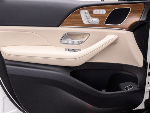 Certified 2026 Mercedes-Benz GLE 350 4MATIC image 15