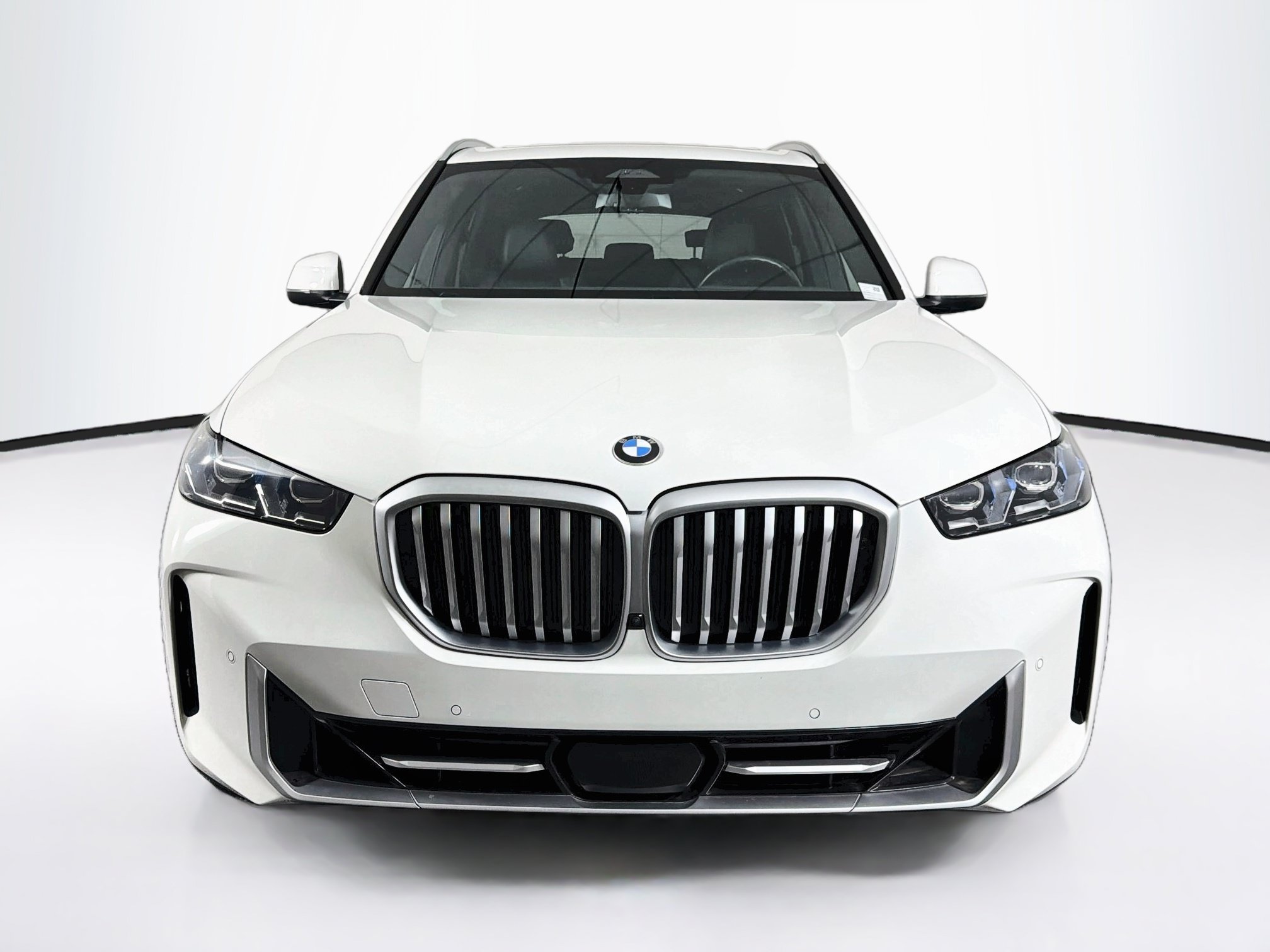 Used 2026 BMW X5 xDrive40i AWD/4WD image 2