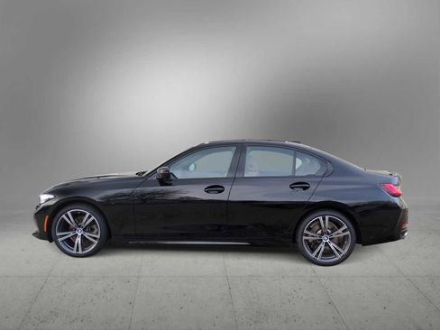 Certified 2023 BMW 330i xDrive Sedan w/ Premium Package image 5