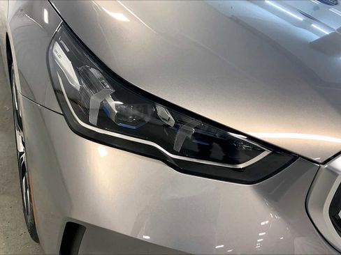 New 2026 BMW 530i xDrive w/ Premium Package image 13