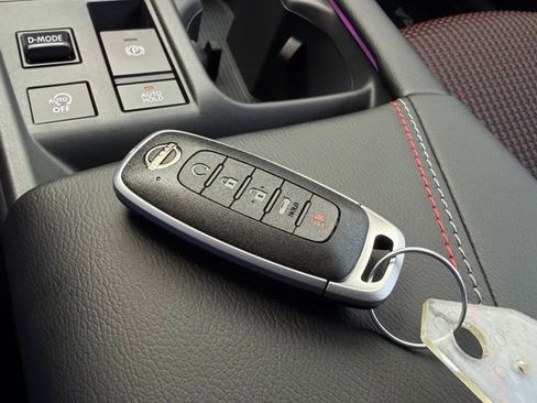 New 2026 Nissan Sentra SR w/ Floor Mat Package image 34