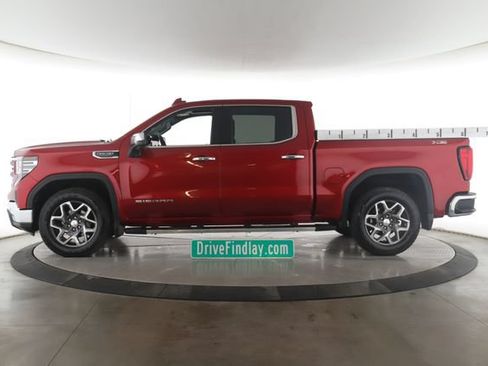 Used 2024 GMC Sierra 1500 SLT w/ SLT Premium Plus Package AWD/4WD image 9