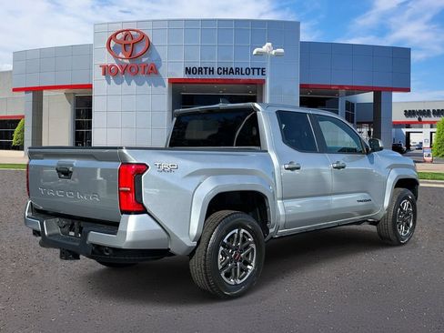 Used 2024 Toyota Tacoma TRD Sport RWD image 7