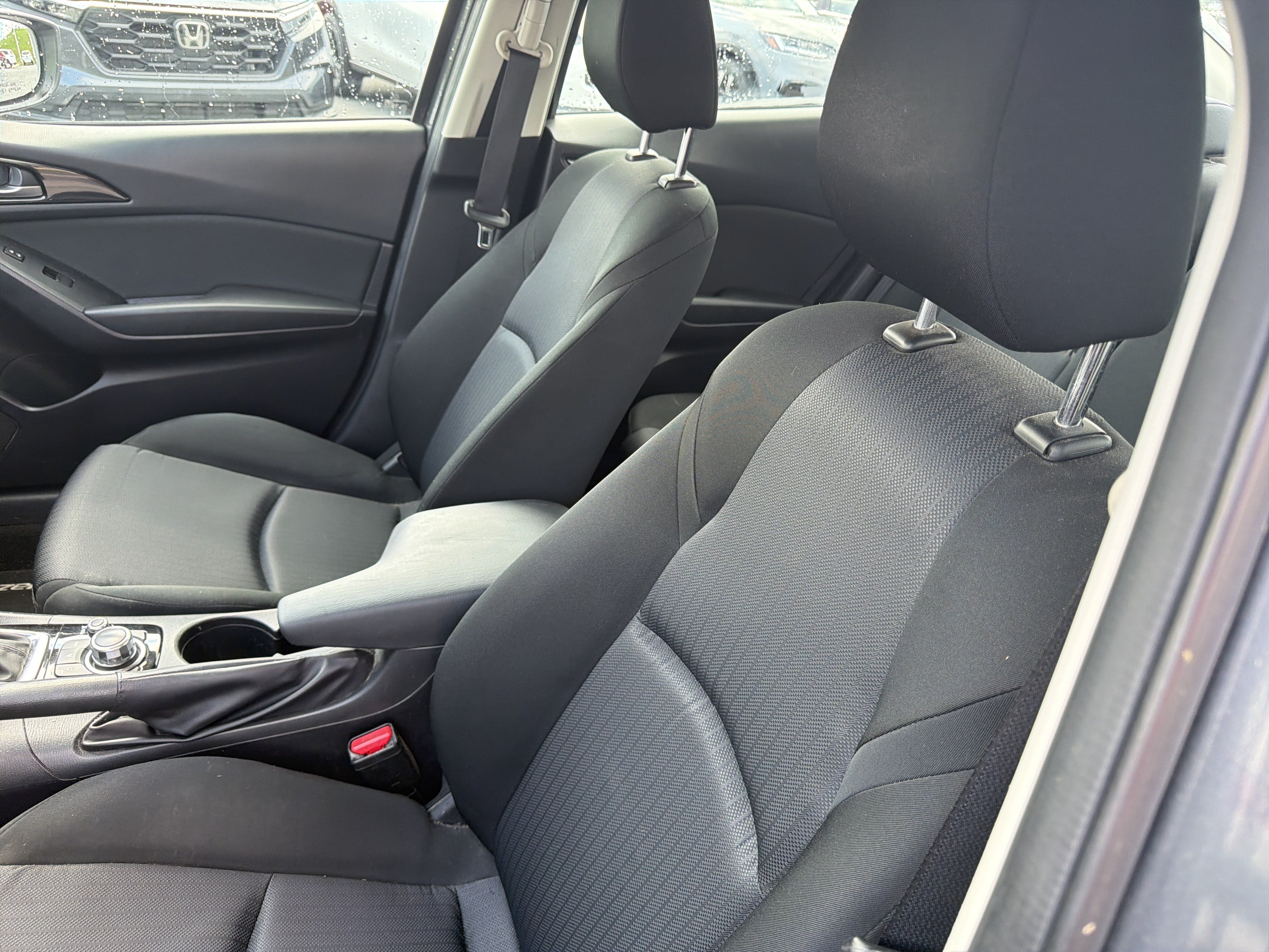 Used 2016 MAZDA MAZDA3 i Sport FWD image 15