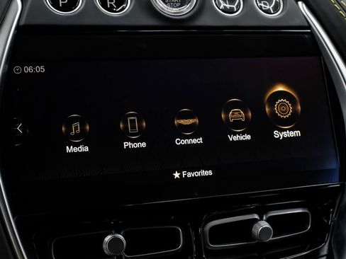 Used 2023 Aston Martin DBX 707 image 34