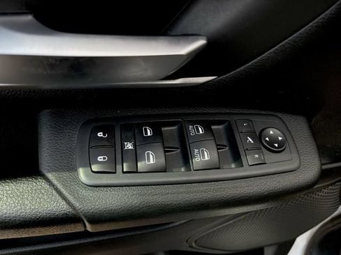 Used 2020 RAM 1500 Big Horn AWD/4WD image 23