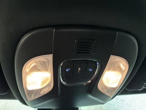 Used 2025 Jeep Compass Limited AWD/4WD image 27
