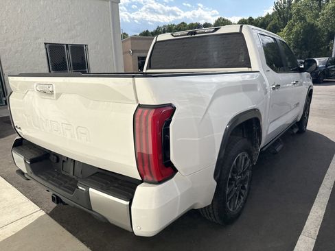 Used 2024 Toyota Tundra Limited image 5
