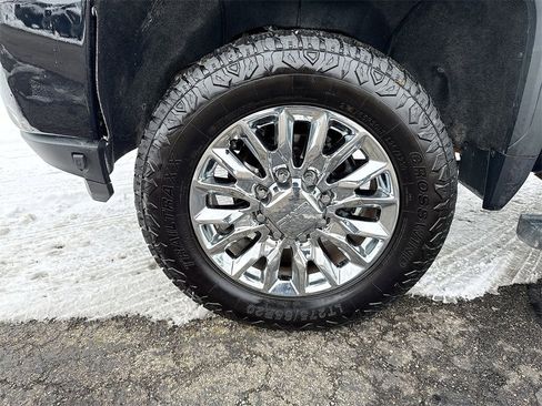 Used 2022 GMC Sierra 3500 Denali w/ Denali Ultimate Package image 10