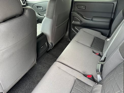 New 2026 Nissan Frontier SV w/ Tow Package image 9