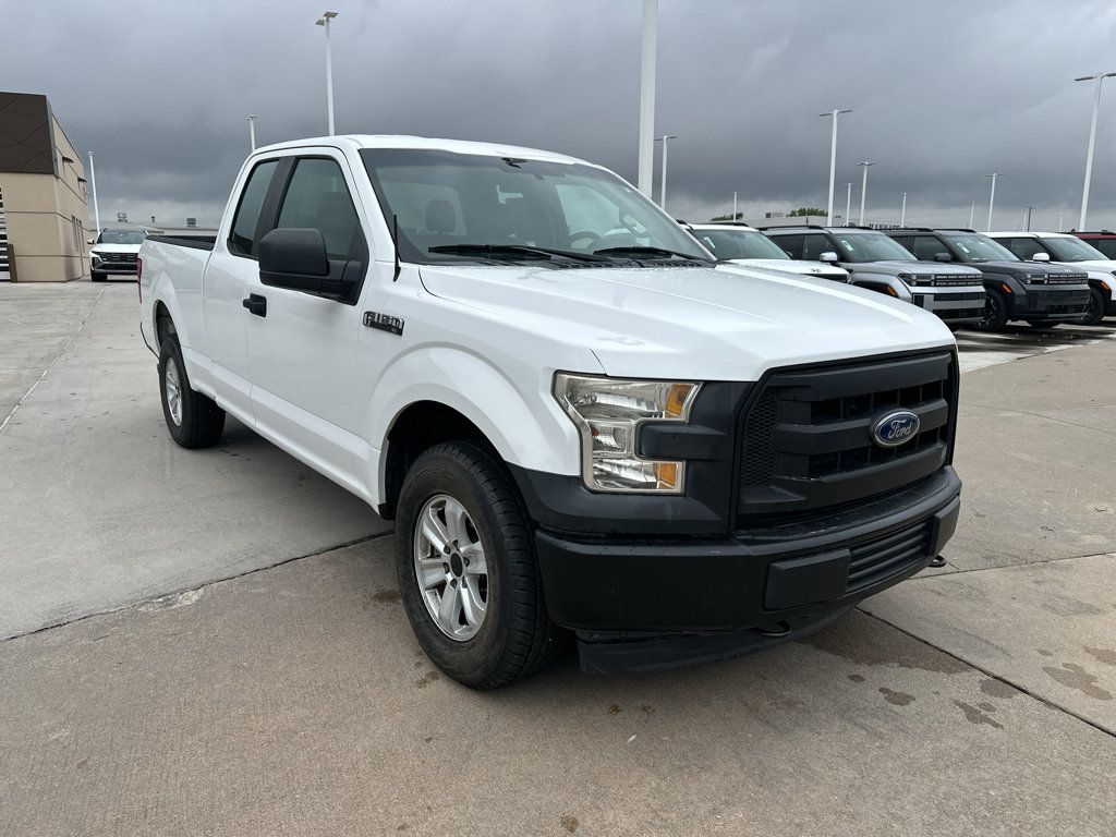 Used 2017 Ford F150 XL w/ Equipment Group 101A Mid AWD/4WD image 9