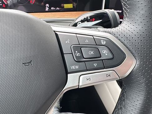 New 2026 Volkswagen Tiguan SEL R-Line AWD/4WD image 20