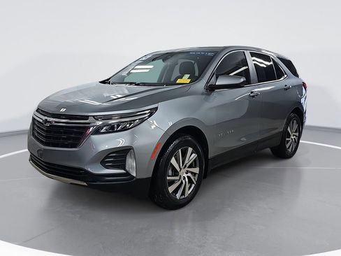 Certified 2024 Chevrolet Equinox LT image 9