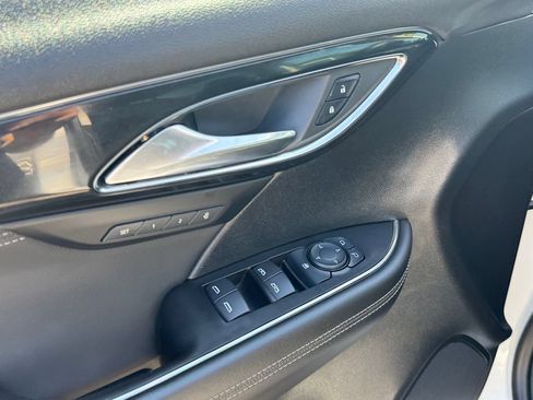 Used 2024 Buick Envision Preferred AWD/4WD image 19