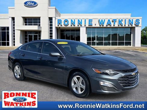 Used 2021 Chevrolet Malibu LS image 1