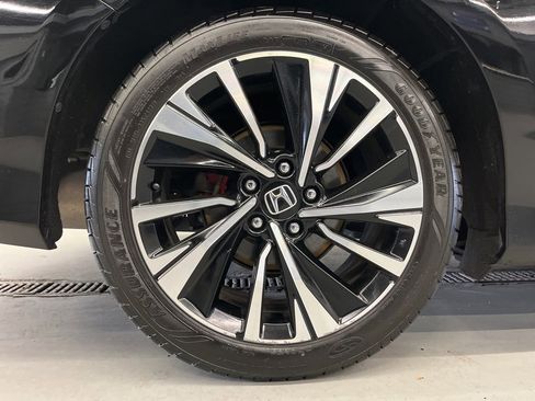 Used 2016 Honda Accord EX-L image 33