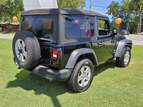 Used 2021 Jeep Wrangler Sport S image 9