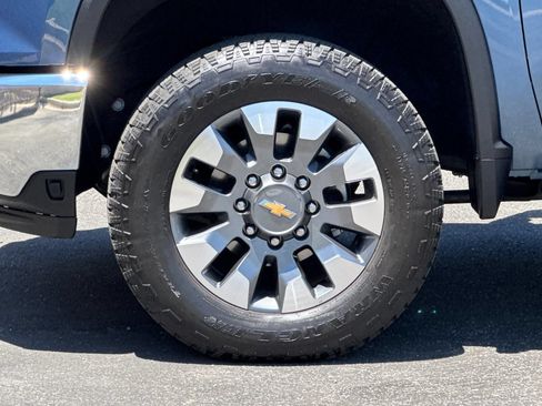 Certified 2025 Chevrolet Silverado 2500 LT w/ All Star Edition RWD image 26