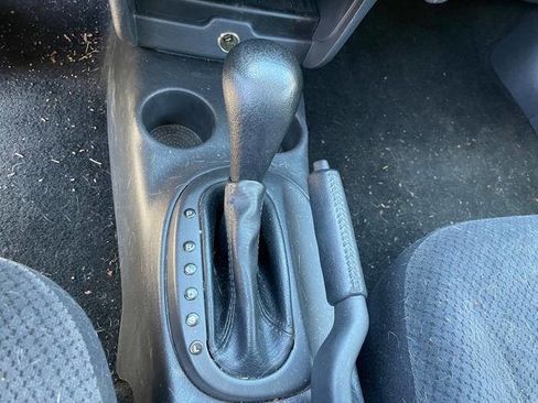 Used 2006 Dodge Stratus SXT w/ Protection Value Pkg FWD image 36