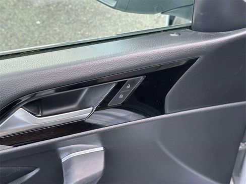 Used 2019 Volkswagen Jetta R-Line image 17