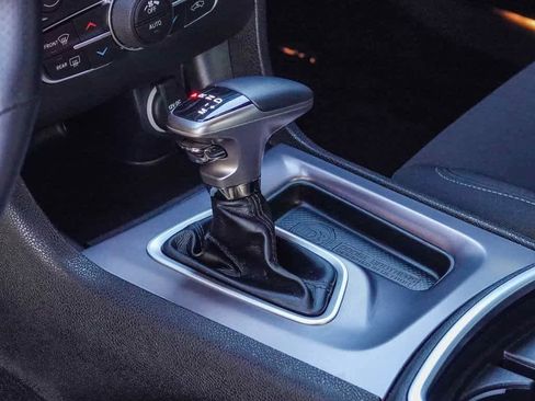 Certified 2022 Dodge Charger Scat Pack w/ Navigation & Travel Group image 18