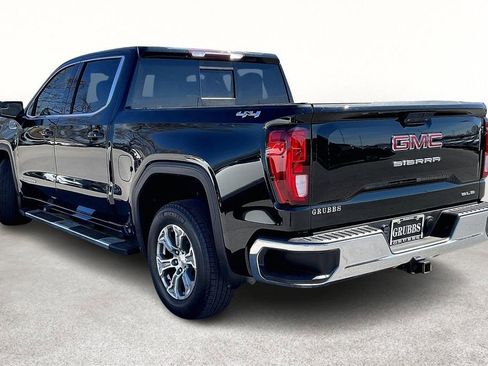 Used 2020 GMC Sierra 1500 SLE w/ SLE Value Package image 17