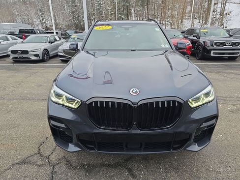 Used 2022 BMW X5 M50i w/ Executive Package image 8