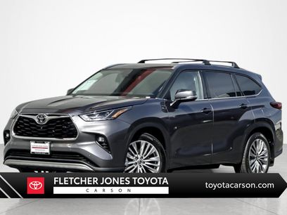 Used 2021 Toyota Highlander Platinum