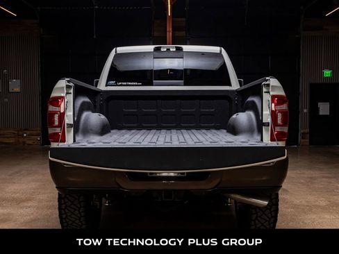 Used 2024 RAM 2500 Limited w/ Safety Group image 9