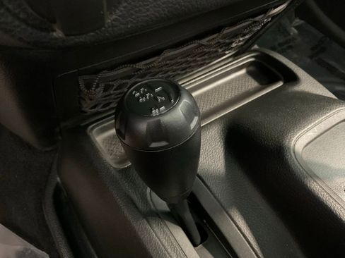 Used 2016 Jeep Wrangler Unlimited Sport AWD/4WD image 16