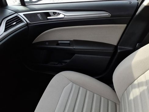 Certified 2018 Ford Fusion S image 25