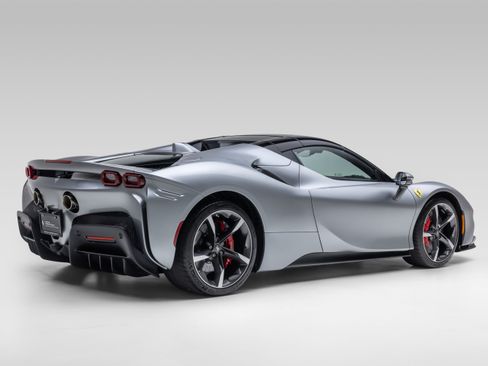 Certified 2023 Ferrari SF90 Spider AWD/4WD image 9