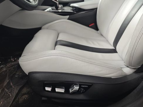 Used 2021 BMW M5 AWD/4WD image 32