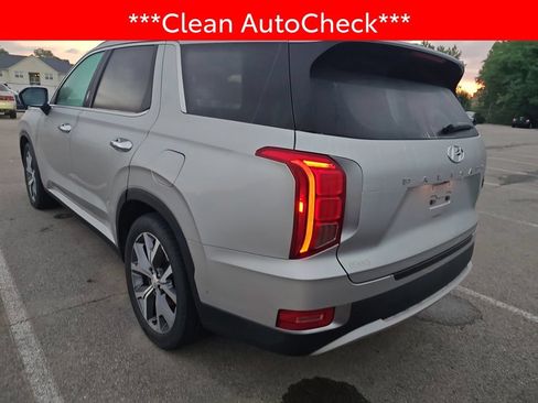 Used 2022 Hyundai Palisade SEL w/ Premium Package AWD/4WD image 4